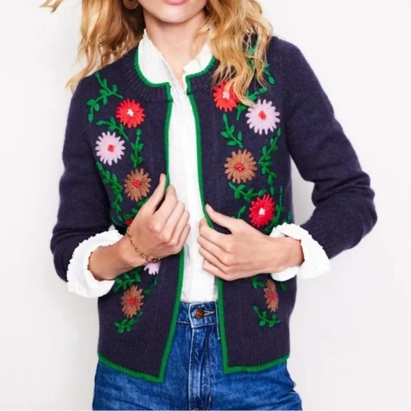 BODEN Sweater Floral Embroidered - Picture 1 of 9